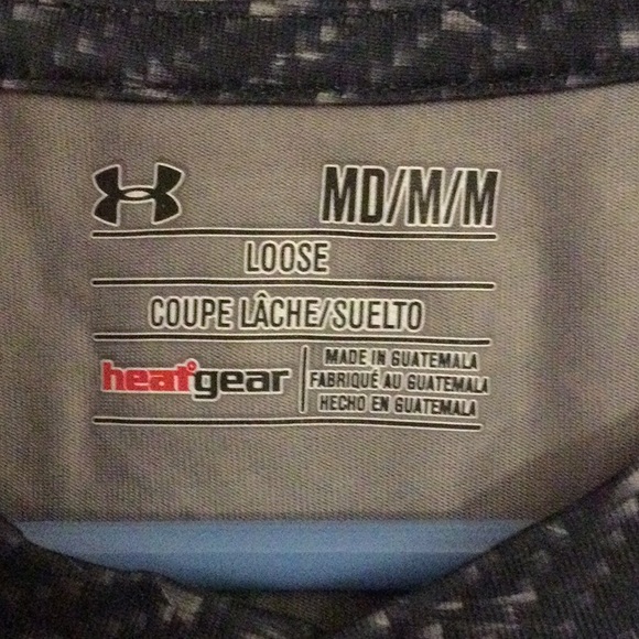 4/$15 Notre Dame Under Armour loose fit performance tee - Picture 3 of 3